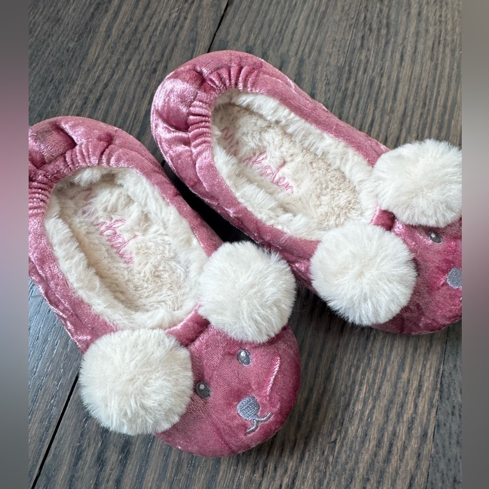 Mini Boden Girls Pink Velvet Bear Slippers US Size 10